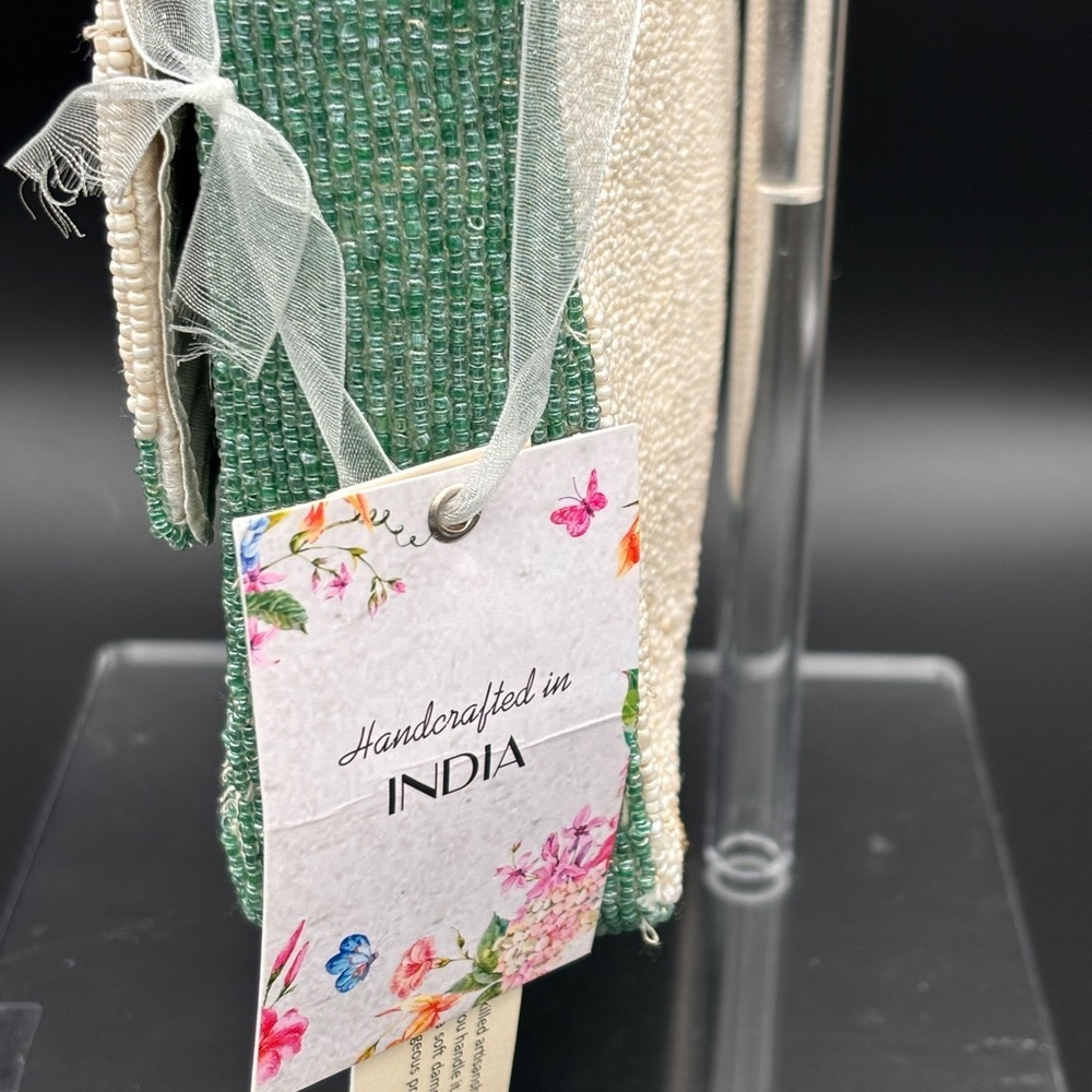 Made in India Diver Beaded Shoulder Bag- Green and Cream - Picture 5 of 11